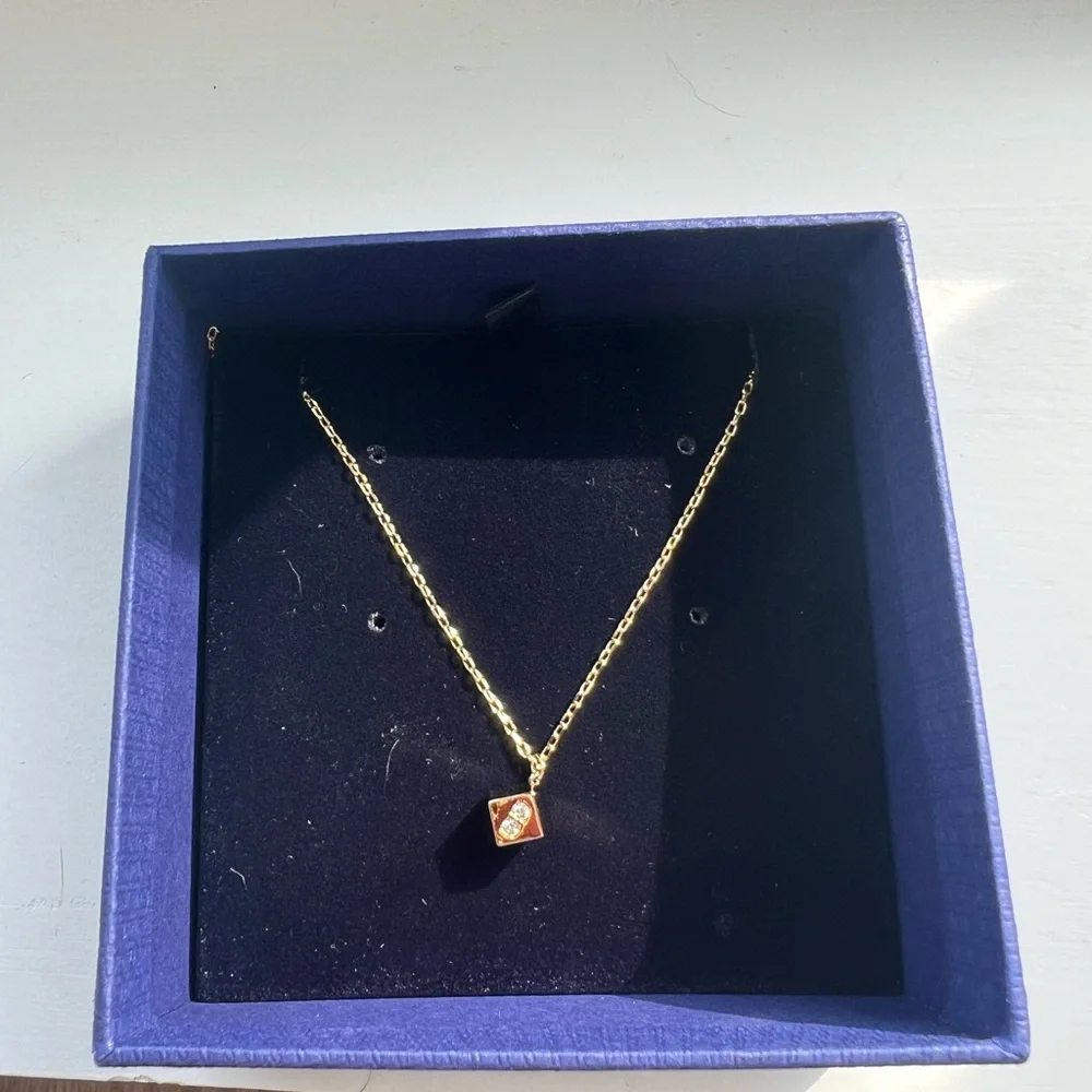 Swarovski Gold Plated Crystal Tarot Magic Dice Necklace NWT - Picture 3 of 5